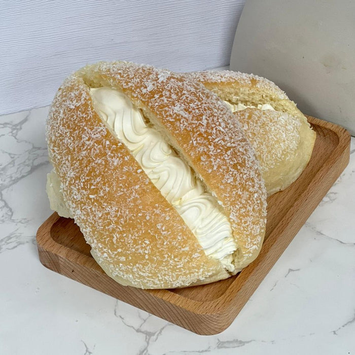 CHINA COURT COCONUT CREAM BUN 椰丝奶油包 (Approx. 2-3 Days Shelf Life. Dispatched Tues-Thurs)