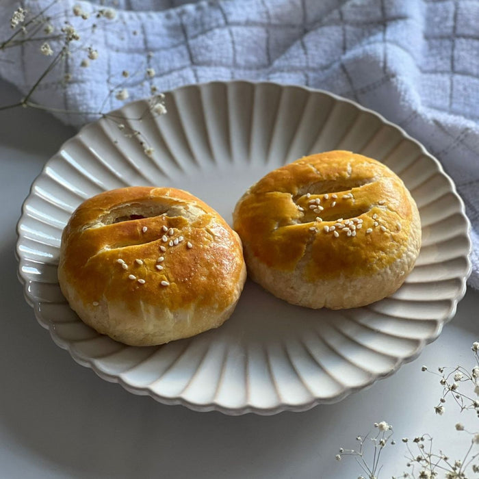 CHINA COURT WIFE PASTRY 老婆饼 (Approx. 4-5 Days Shelf Life. Dispatched Tues-Thurs)