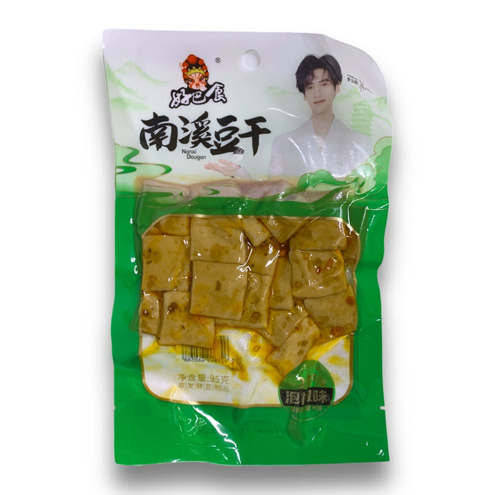 HAO BA SHI PICKLED CHILLI NANXI DOUGAN DRIED BEANCURD 95G 好巴食南溪豆干 (泡椒味)