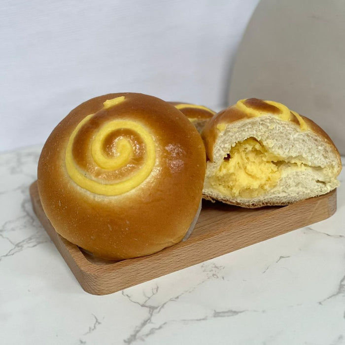 CHINA COURT CUSTARD BUN 吉士奶黄包 (Approx. 2-3 Days Shelf Life. Dispatched Tues-Thurs)