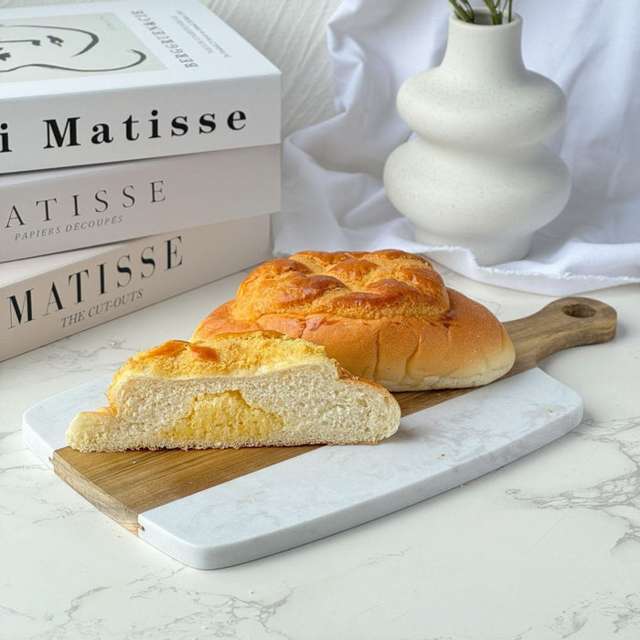 CHINA COURT POLO COCKTAIL BUN 鳳梨雞尾(保存期限約 2-3 天。週二至週四出貨)