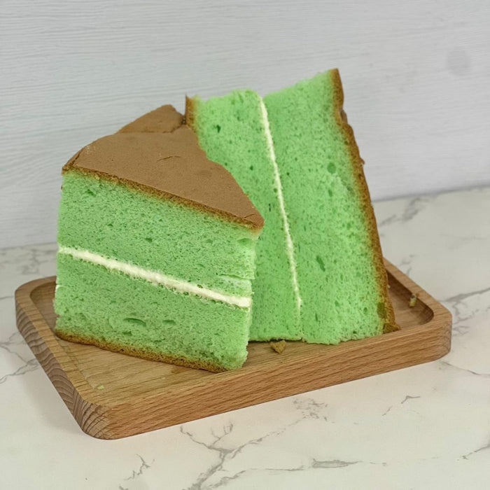 CHINA COURT PANDAN CAKE SLICE 150G 香葉蛋糕片（保存期限約 2 天。週二至週四出貨）
