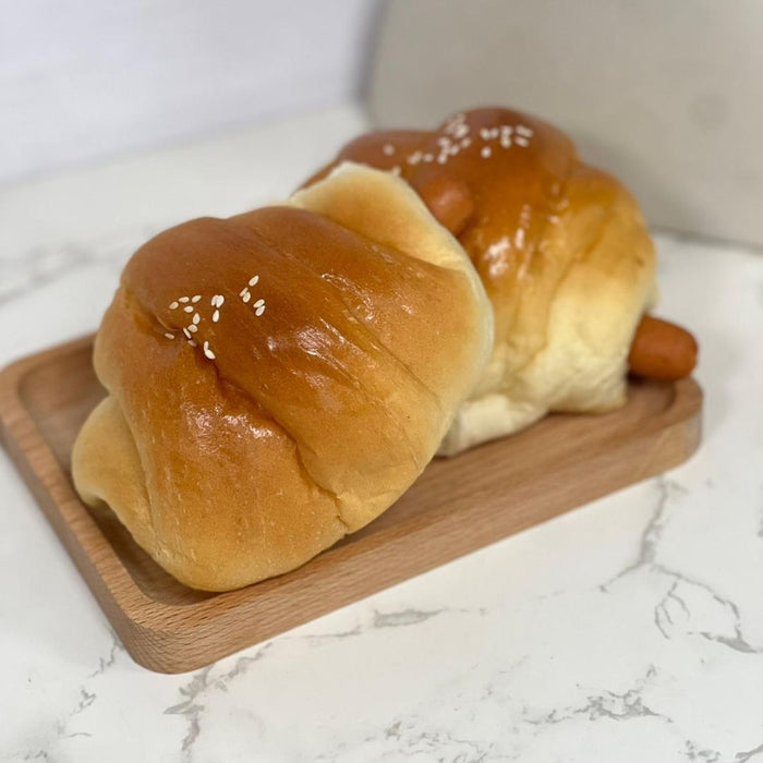 CHINA COURT PORK SAUSAGE BUN 95G 肠仔包 (Approx. 2-3 Days Shelf Life. Dispatched Tues-Thurs)