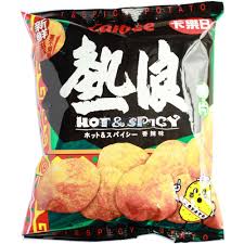 CALBEE HOT &amp; SPICY POTATO CHIPS 55G 卡乐B 热浪香辣味薯片