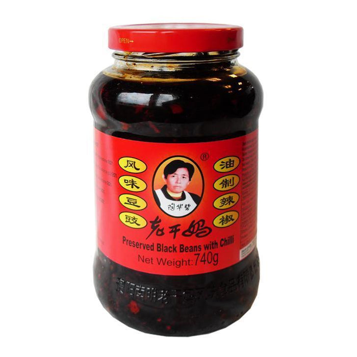 LAOGANMA PRESERVED BLACK BEAN WITH CHILLI 740G 老干媽 風味豆豉油制辣椒